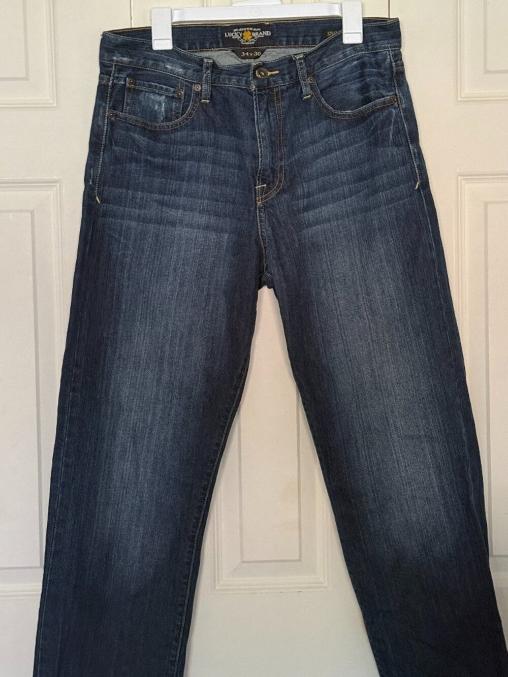 Lucky Brand Jeans-Men's size 34x30 Blue 329 Classic Straight